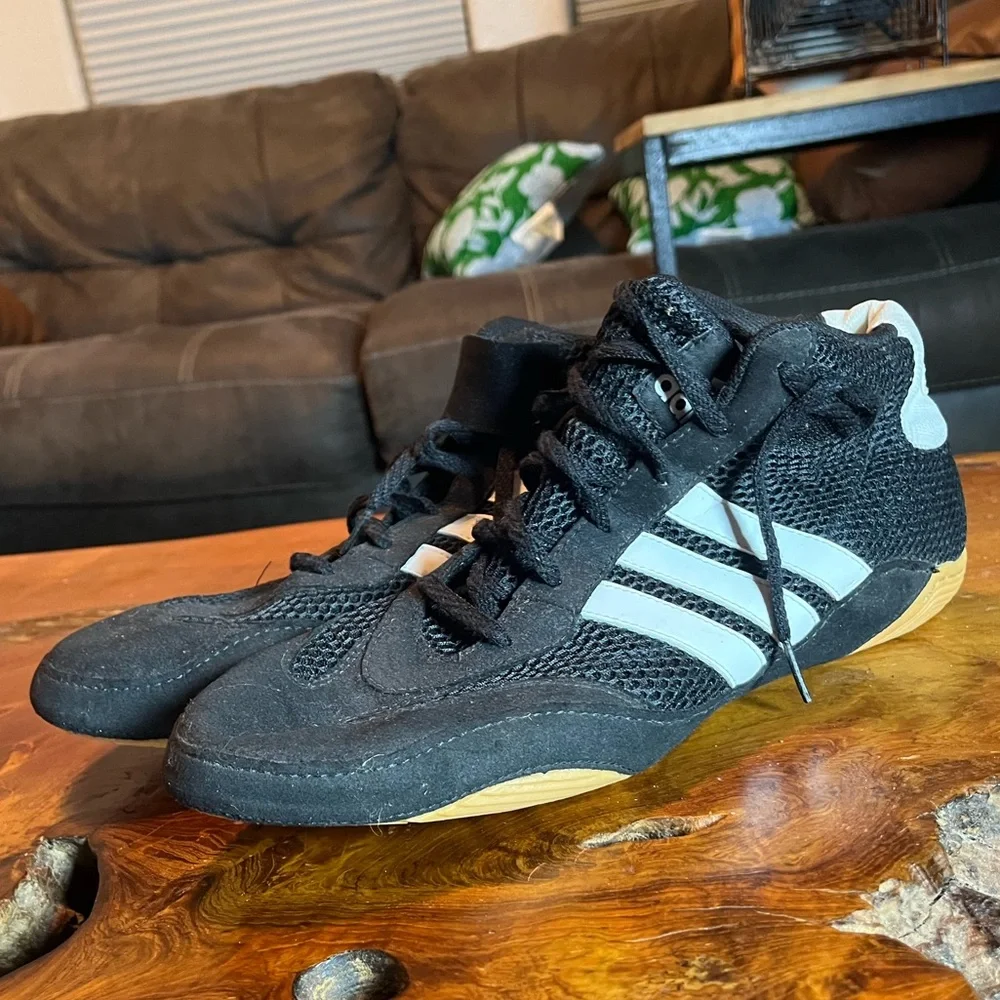 Adidas Mat Hog 2.0 Wrestling Shoes Size 11 Black/White Lightweight Grip Sneakers